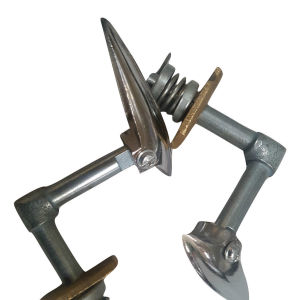 ukscooters LAMBRETTA COMPLETE SIDE PANEL HANDLES SERIES 2 CHROMED COMPLETE PAIR